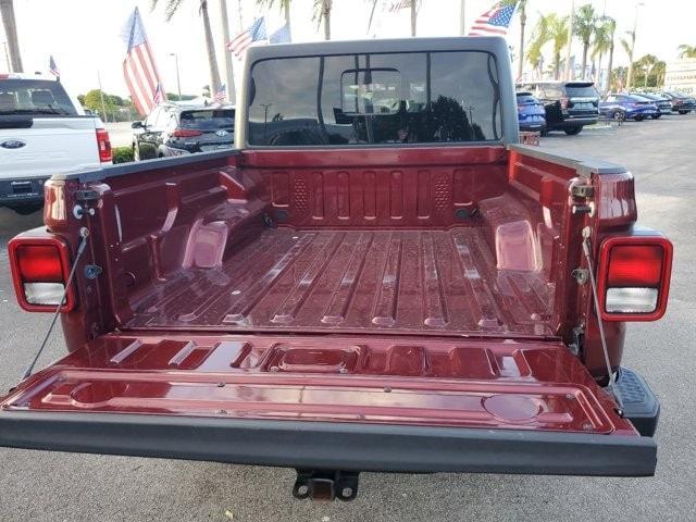 used 2021 Jeep Gladiator car, priced at $33,595