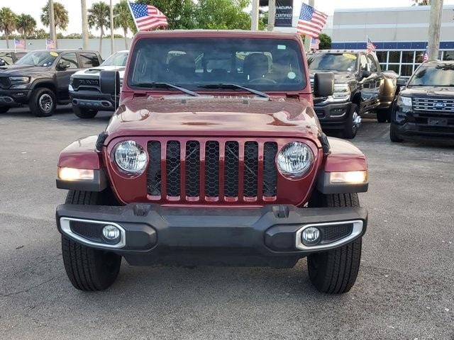 used 2021 Jeep Gladiator car, priced at $33,595