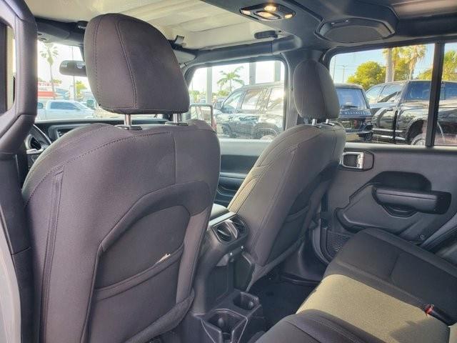 used 2022 Jeep Gladiator car, priced at $27,995