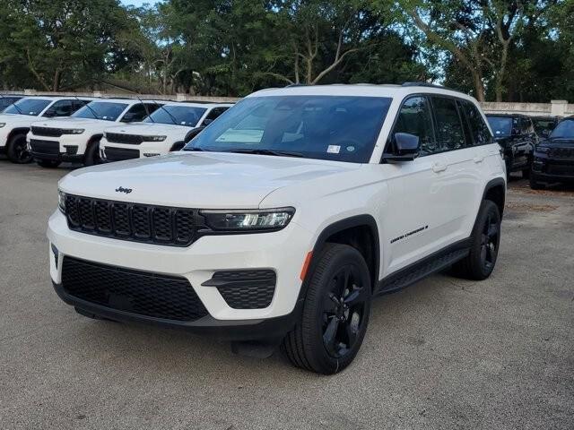 new 2024 Jeep Grand Cherokee car, priced at $42,914