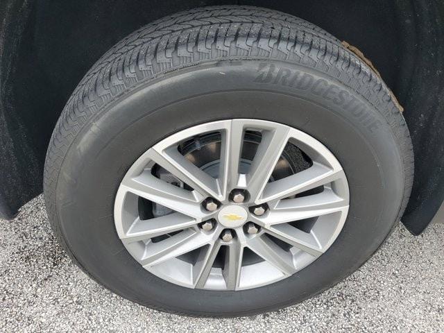 used 2023 Chevrolet Traverse car, priced at $27,550