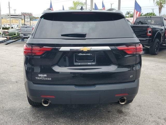 used 2023 Chevrolet Traverse car, priced at $27,550