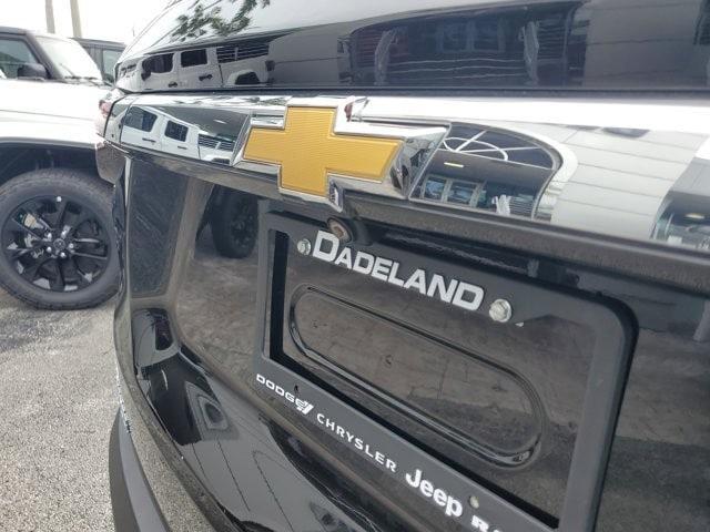 used 2023 Chevrolet Traverse car, priced at $27,550