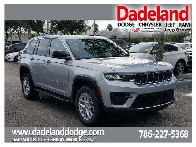 new 2024 Jeep Grand Cherokee car, priced at $38,002