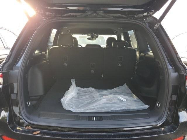 new 2024 Jeep Grand Cherokee car, priced at $37,950