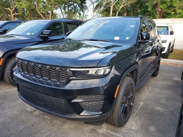 new 2024 Jeep Grand Cherokee car, priced at $42,950