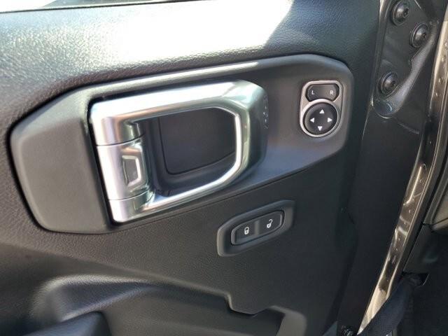 new 2025 Jeep Wrangler car, priced at $49,175