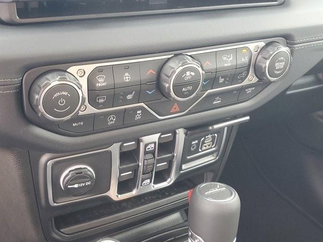 new 2025 Jeep Gladiator car, priced at $49,240