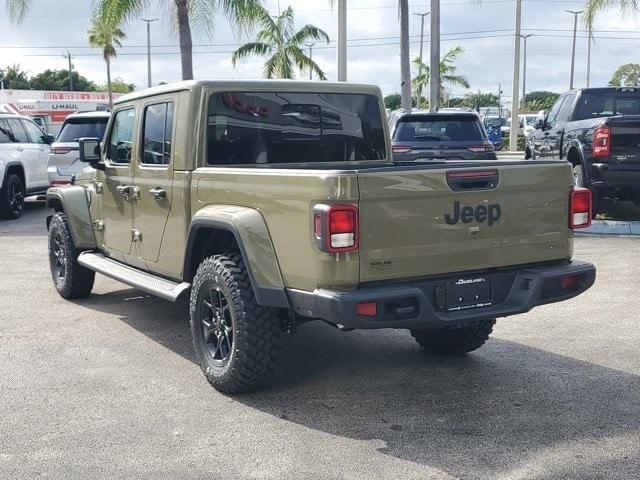 new 2025 Jeep Gladiator car, priced at $49,240