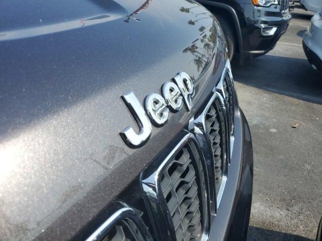 used 2017 Jeep Grand Cherokee car, priced at $20,595