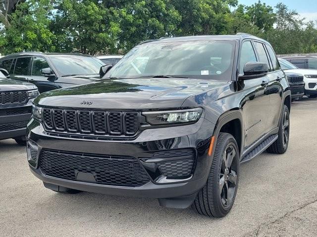 new 2024 Jeep Grand Cherokee car, priced at $45,450