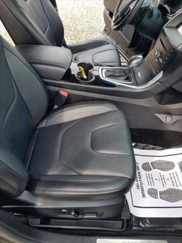 used 2015 Ford Edge car, priced at $9,995