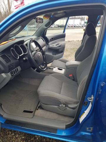 used 2006 Toyota Tacoma car, priced at $12,350