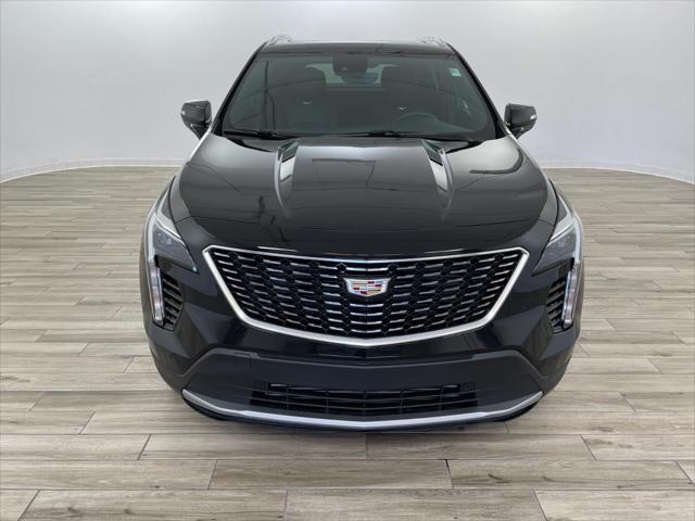 used 2022 Cadillac XT4 car, priced at $34,995