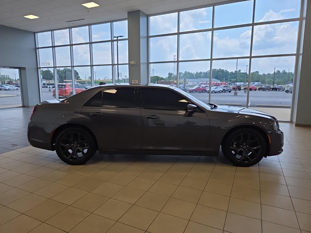 used 2022 Chrysler 300 car, priced at $25,903