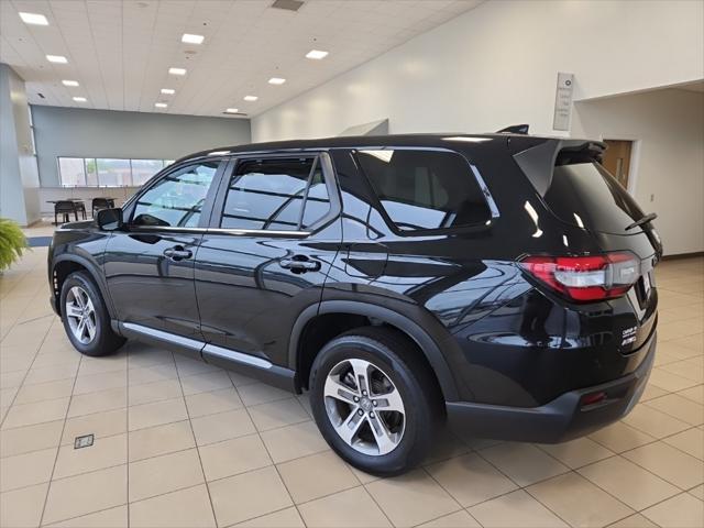 used 2023 Honda Pilot car, priced at $38,958