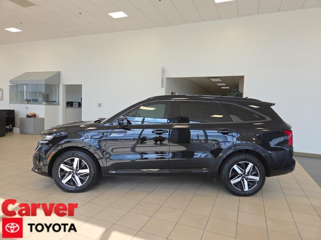 used 2022 Kia Sorento car, priced at $21,995