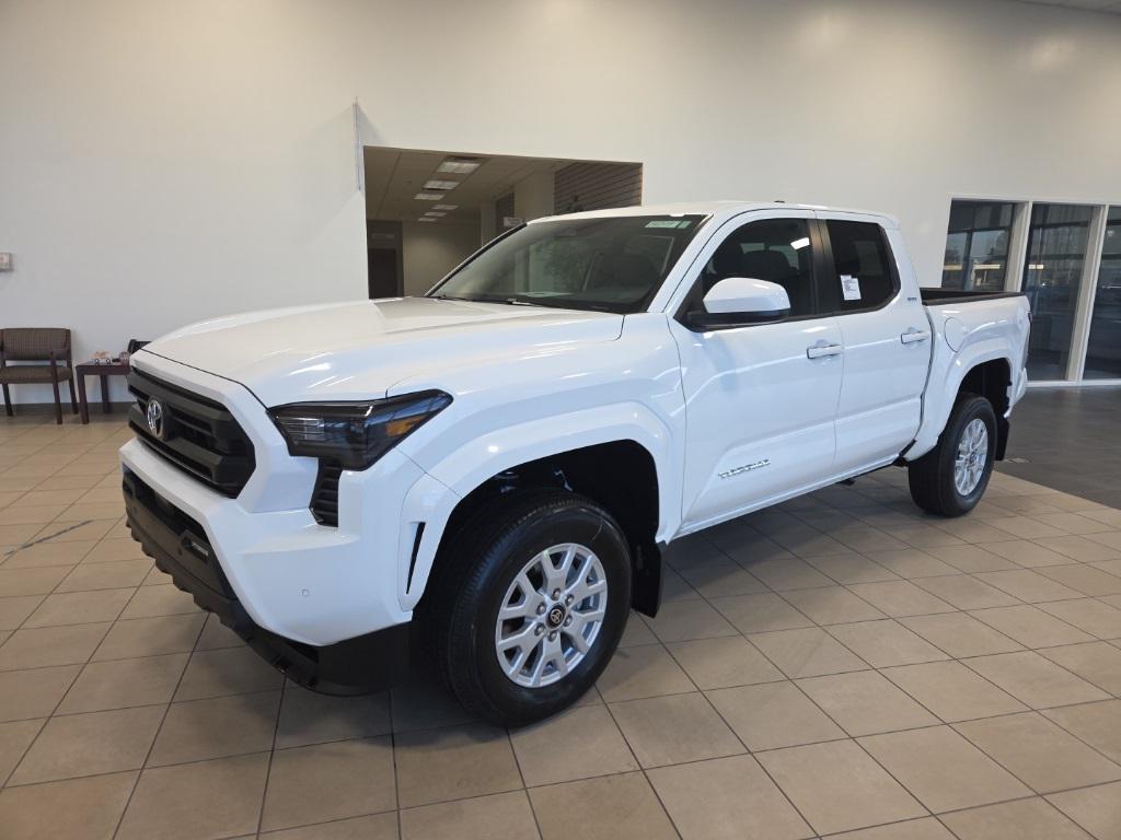 new 2025 Toyota Tacoma car, priced at $43,200