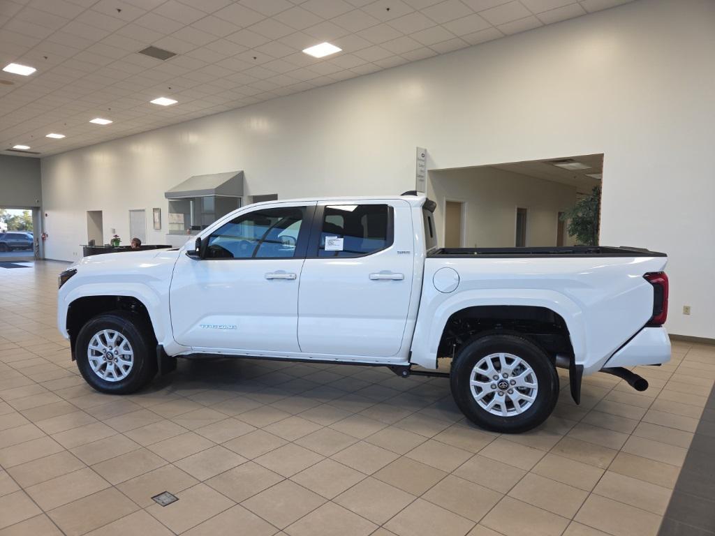 new 2025 Toyota Tacoma car, priced at $43,200