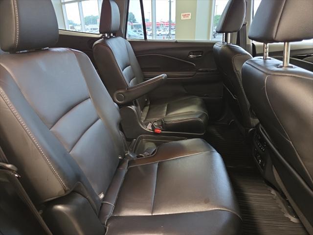 used 2022 Honda Pilot car, priced at $32,433