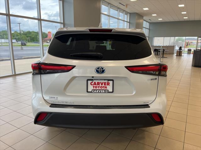 used 2023 Toyota Highlander Hybrid car, priced at $36,930