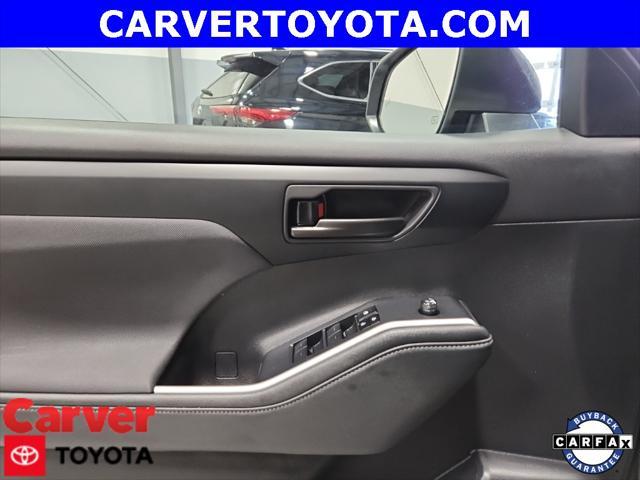 used 2024 Toyota Highlander car, priced at $38,190