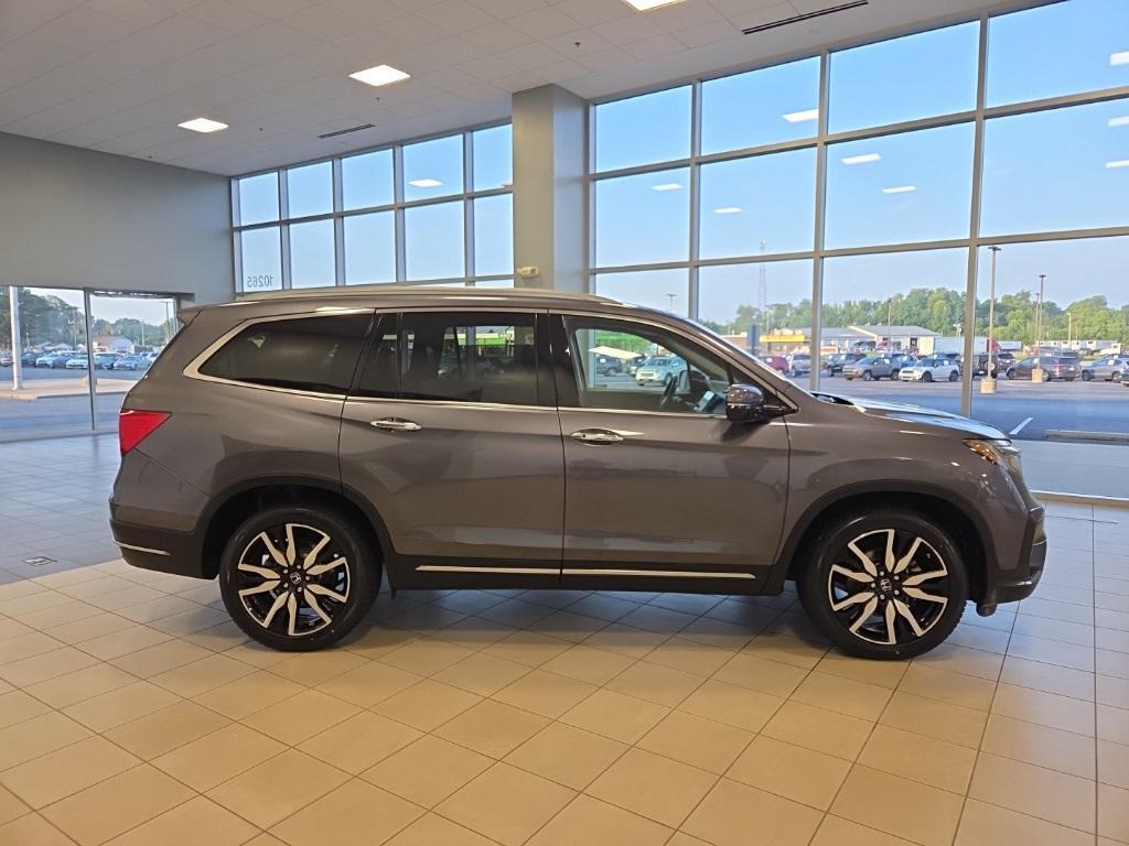 used 2021 Honda Pilot car, priced at $26,998