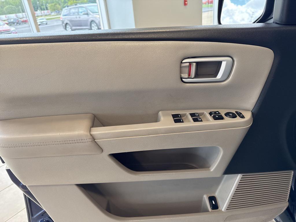 used 2015 Honda Pilot car, priced at $10,250