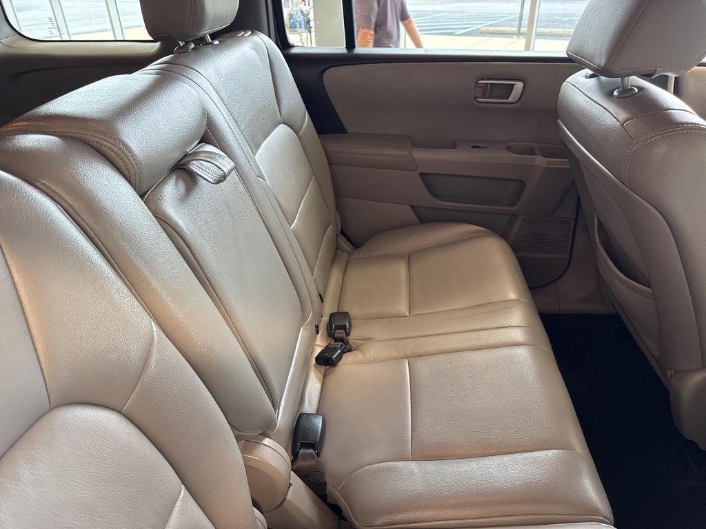 used 2015 Honda Pilot car, priced at $10,250