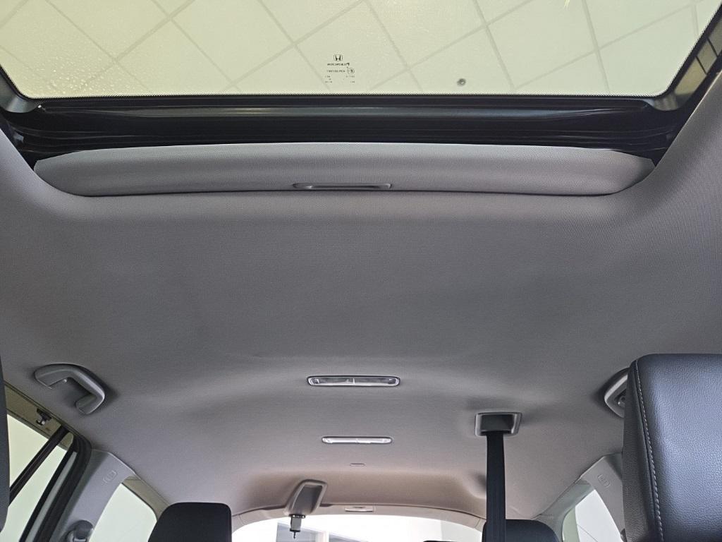 used 2021 Honda Pilot car, priced at $24,827
