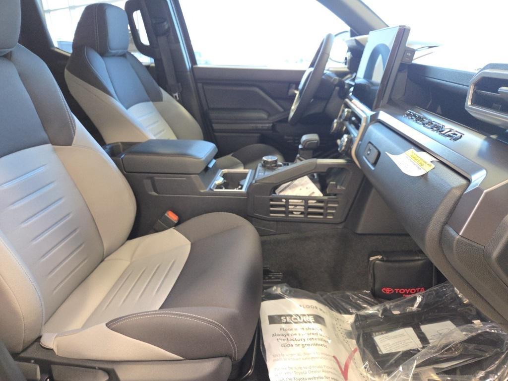 new 2025 Toyota Tacoma car