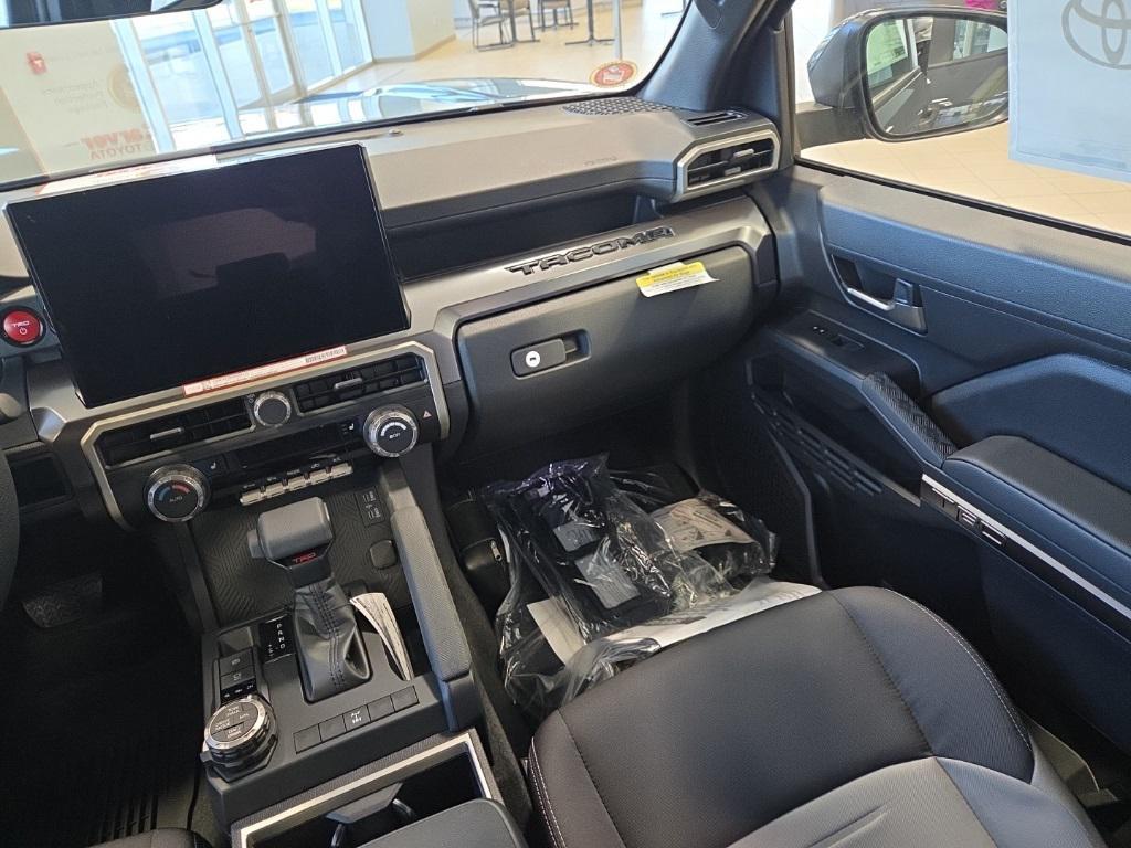 new 2025 Toyota Tacoma car