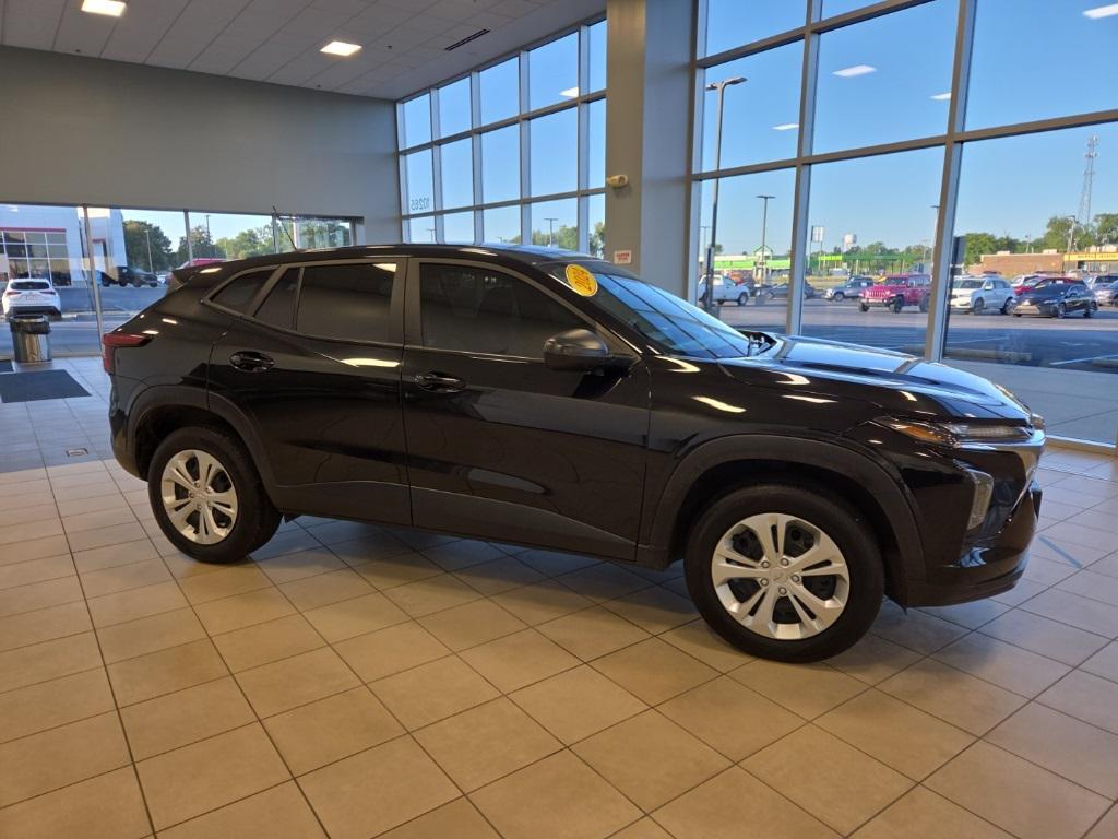 used 2024 Chevrolet Trax car, priced at $21,797