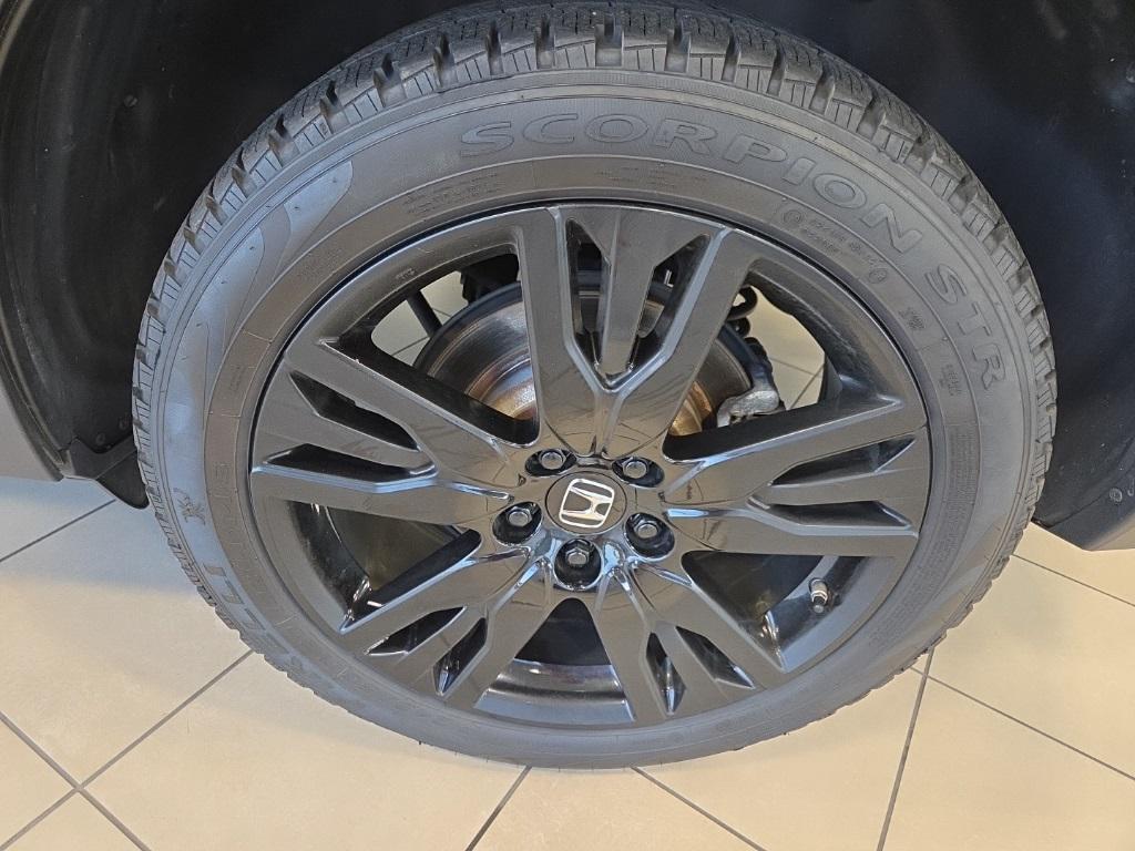 used 2022 Honda Pilot car, priced at $31,990