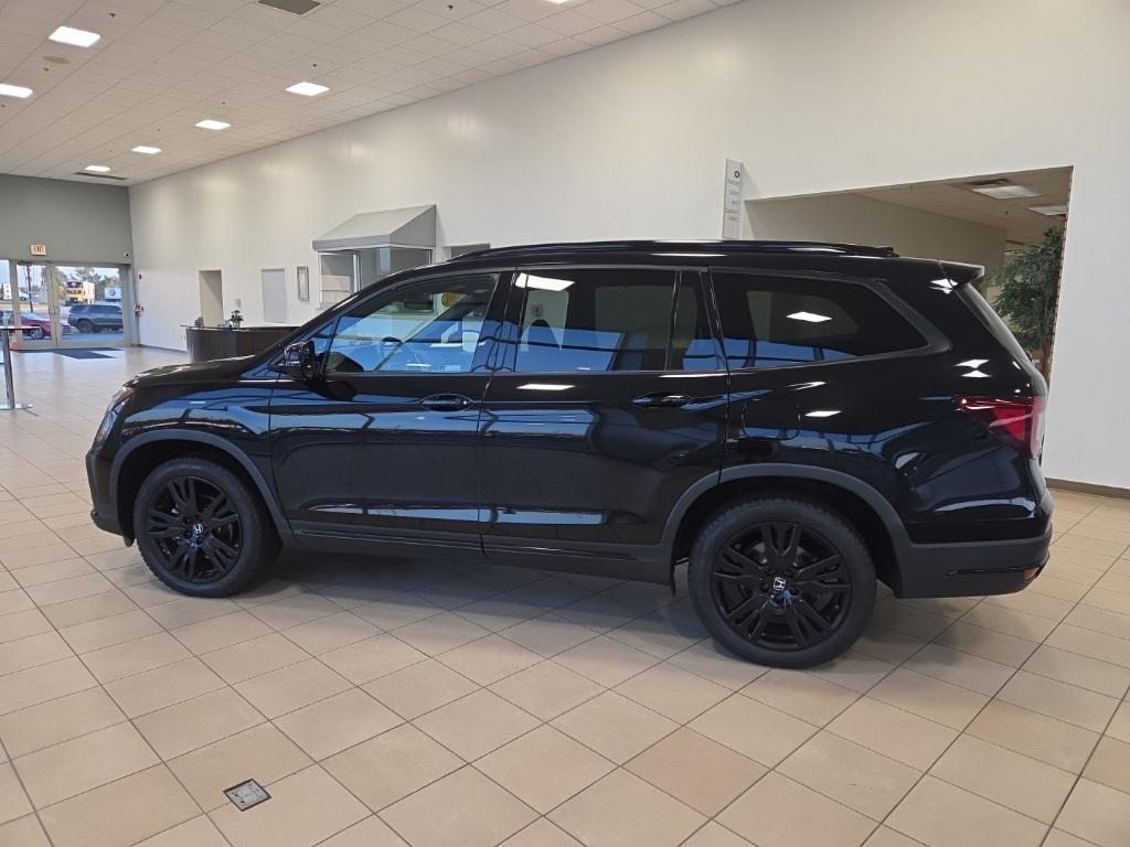 used 2022 Honda Pilot car, priced at $31,990
