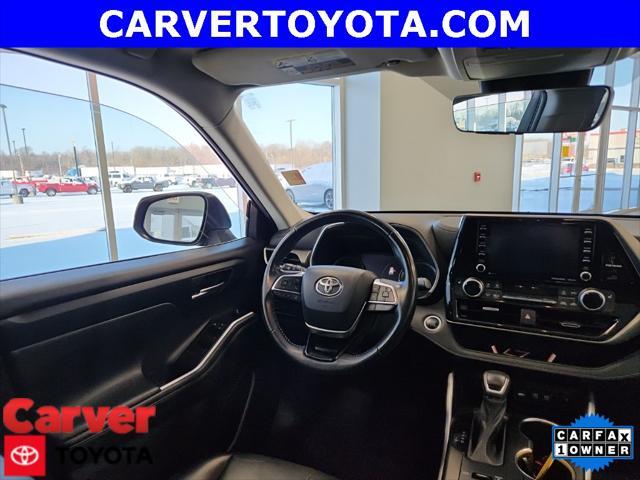 used 2021 Toyota Highlander car, priced at $35,299