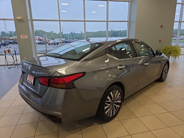 used 2023 Nissan Altima car, priced at $19,087