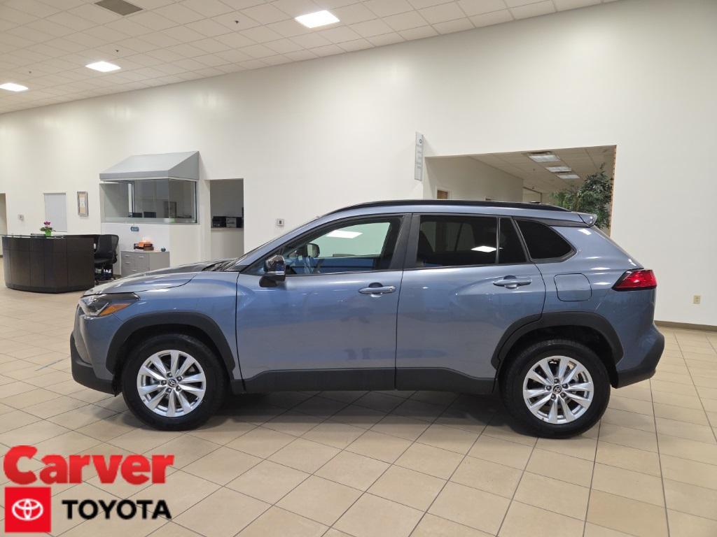 used 2025 Toyota Corolla Cross car, priced at $24,995