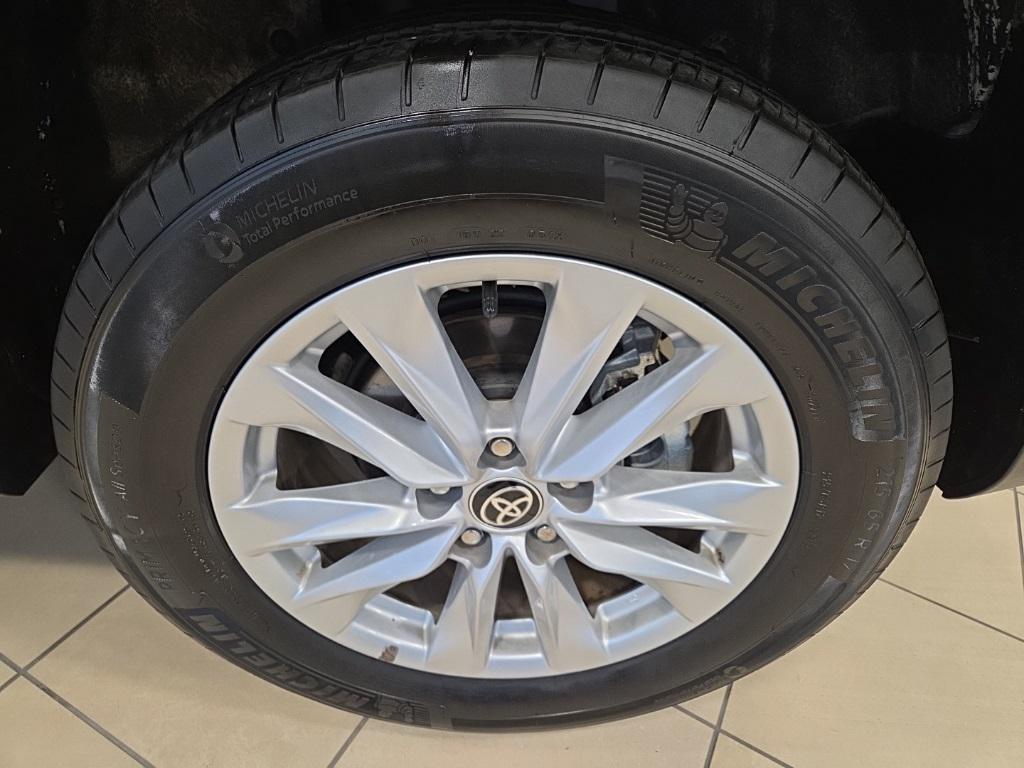 used 2025 Toyota Corolla Cross car, priced at $24,995