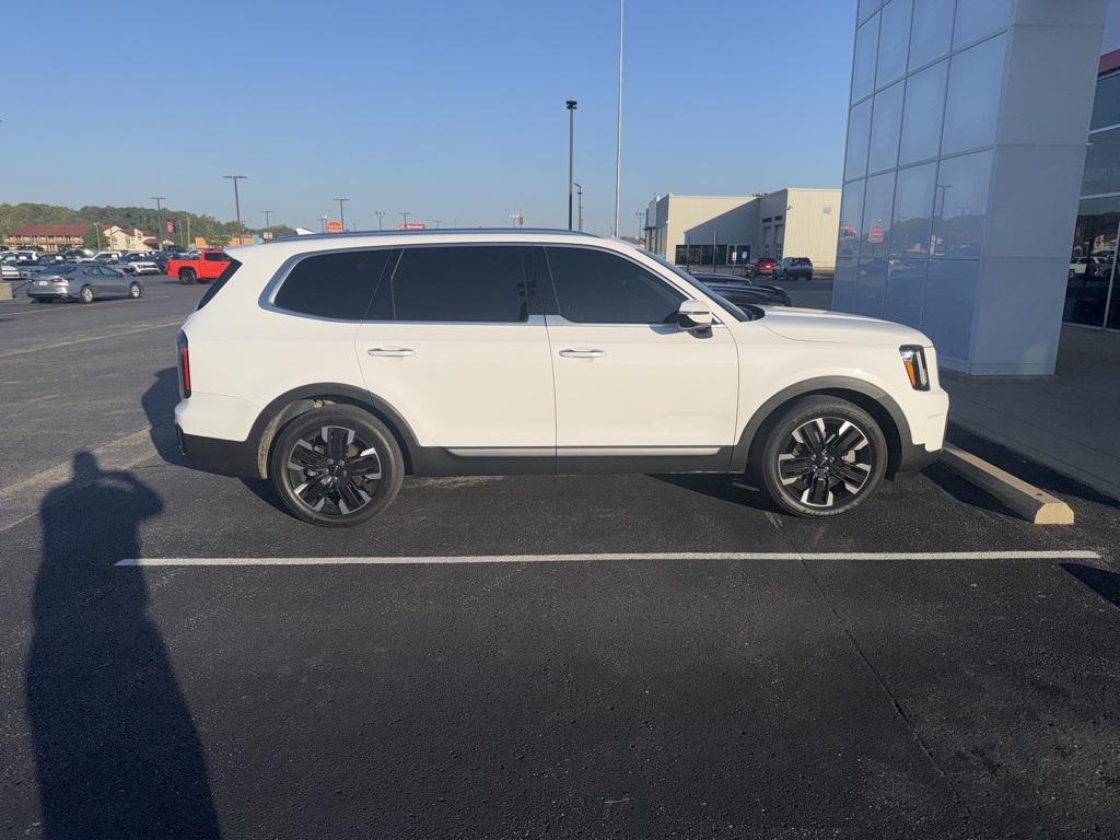 used 2023 Kia Telluride car, priced at $41,625