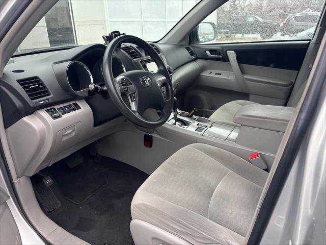 used 2013 Toyota Highlander car, priced at $9,593