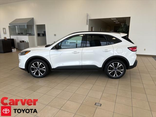 used 2022 Ford Escape car, priced at $25,689