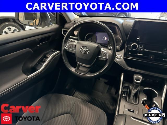 used 2023 Toyota Highlander car, priced at $30,900