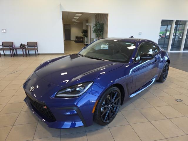 new 2025 Toyota GR86 car, priced at $34,870
