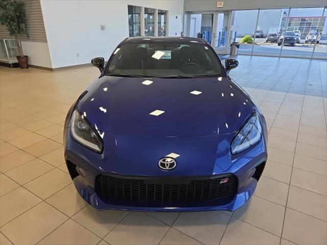 new 2025 Toyota GR86 car, priced at $34,870