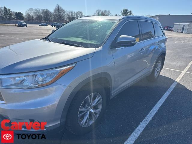 used 2015 Toyota Highlander car, priced at $16,999