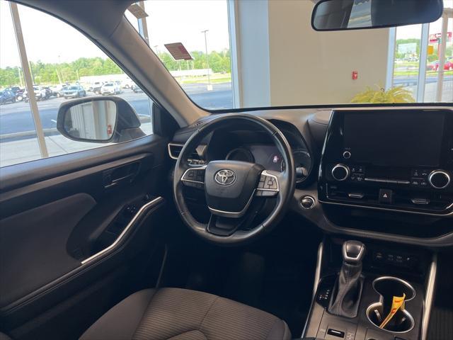 used 2023 Toyota Highlander Hybrid car, priced at $37,322
