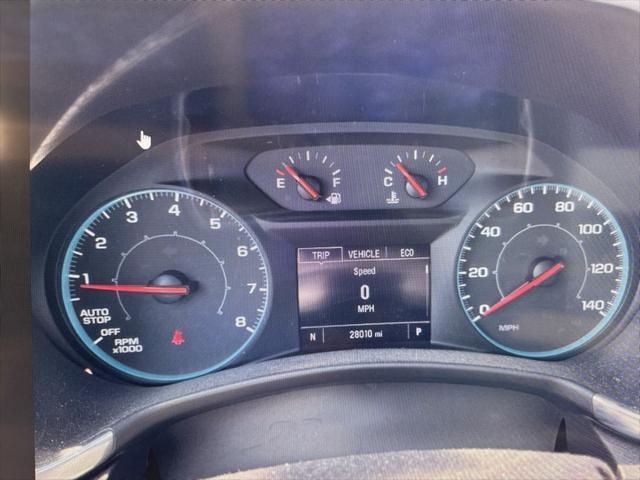 used 2022 Chevrolet Equinox car, priced at $23,070