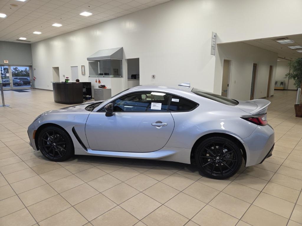 new 2025 Toyota GR86 car, priced at $35,754