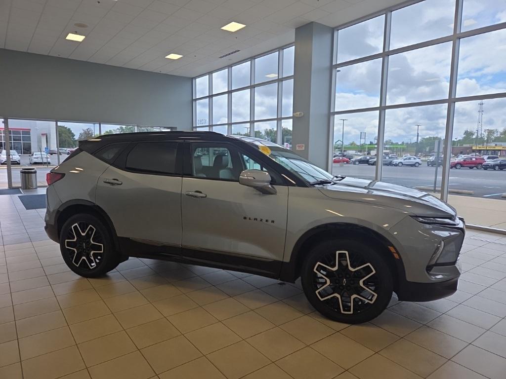 used 2024 Chevrolet Blazer car, priced at $35,995